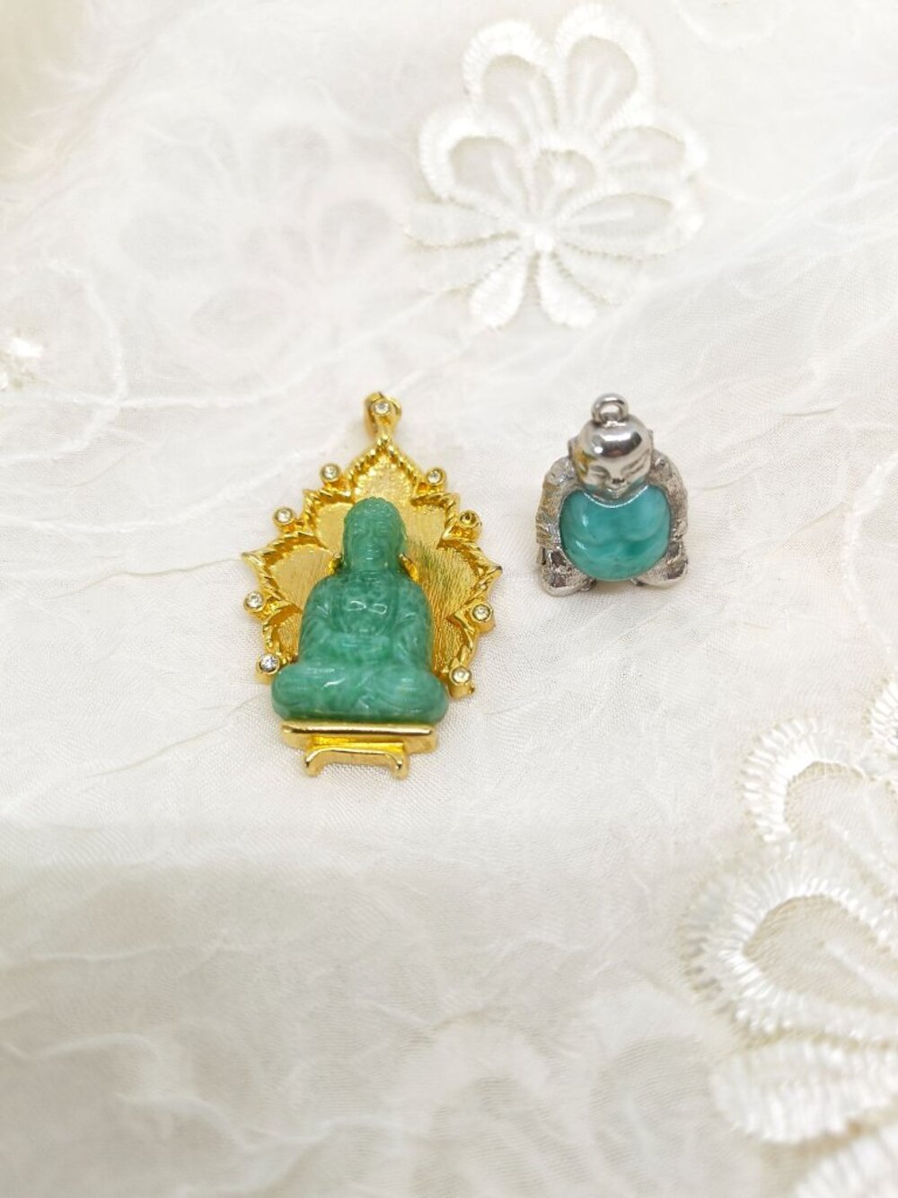 Vintage Asian Revival Faux Jade Glass Buddha Pendant & Monet Jelly Belly Buddha - Picture 5 of 9